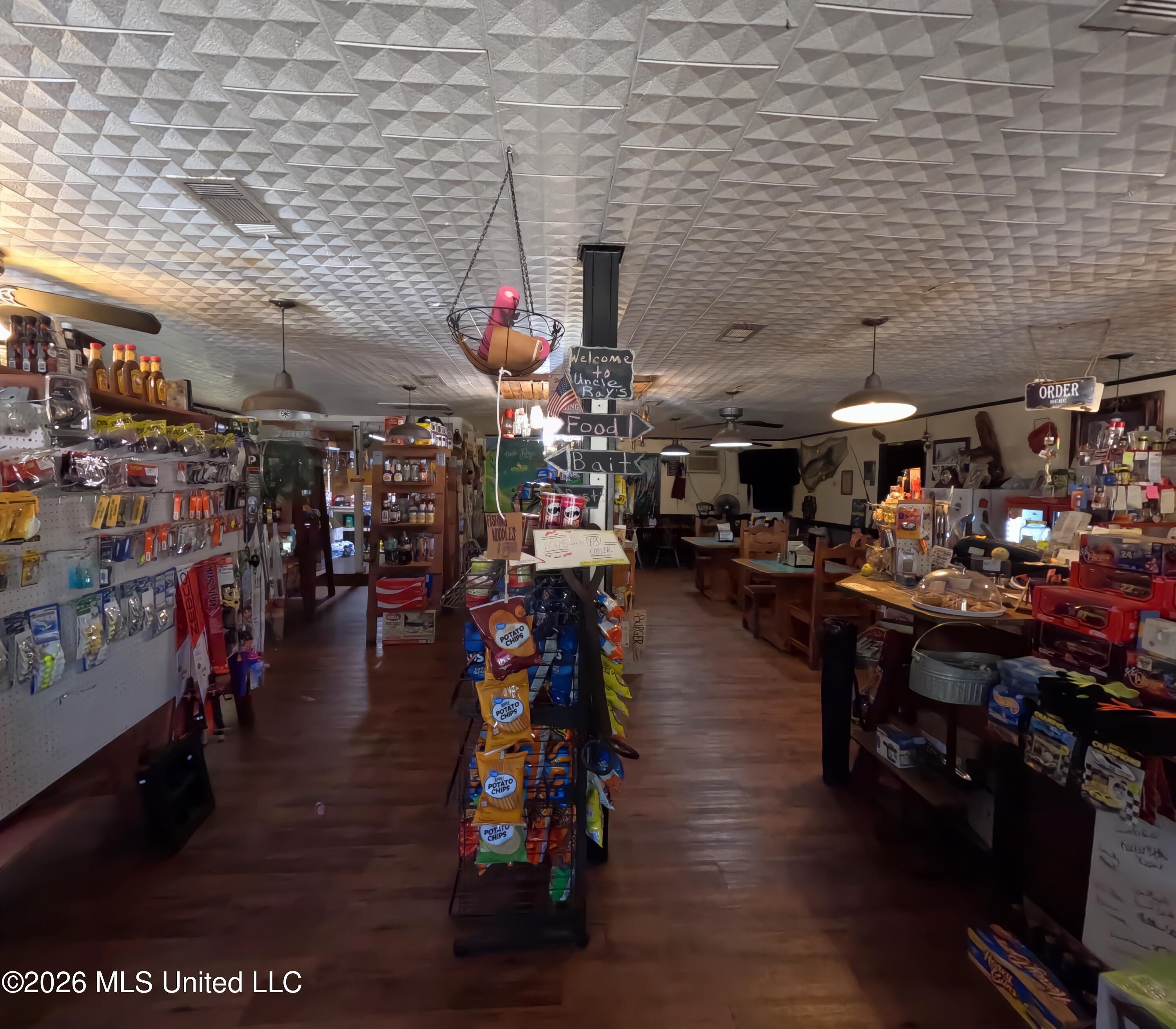 Country Store Near Lake Lincoln
