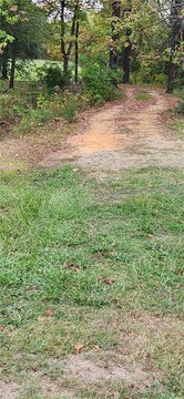 Land, London, AR