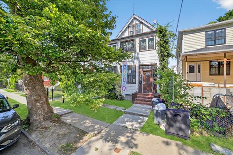 Mount Vernon Triplex For Sale