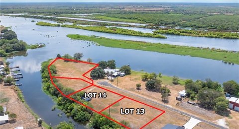 Land, Mathis, TX