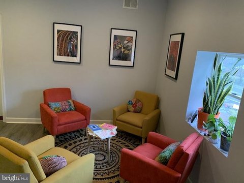 ALEXANDRIA, VA Commercial Lease