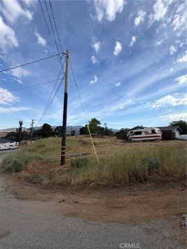 Tehachapi Land in Golden Hills