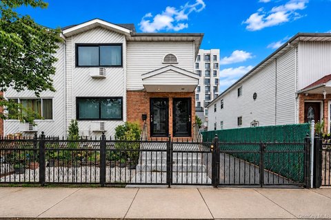 Duplex With Finished Basement