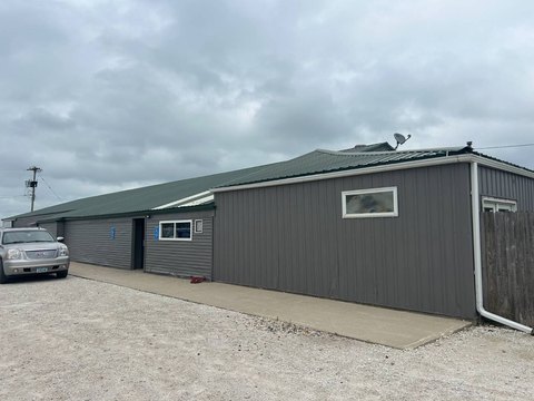 Turn-Key Restaurant with Commercial Kitchen