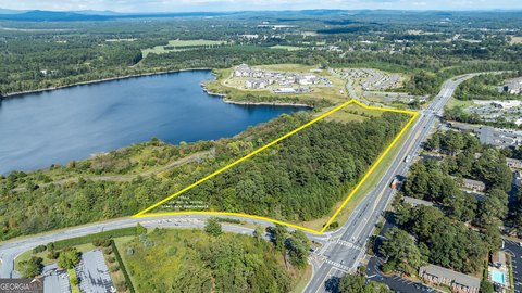 Prime Commercial Land Opportunity