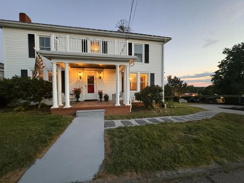 Updated Bed And Breakfast Property
