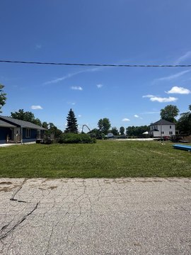 LAND - Ogden, IA