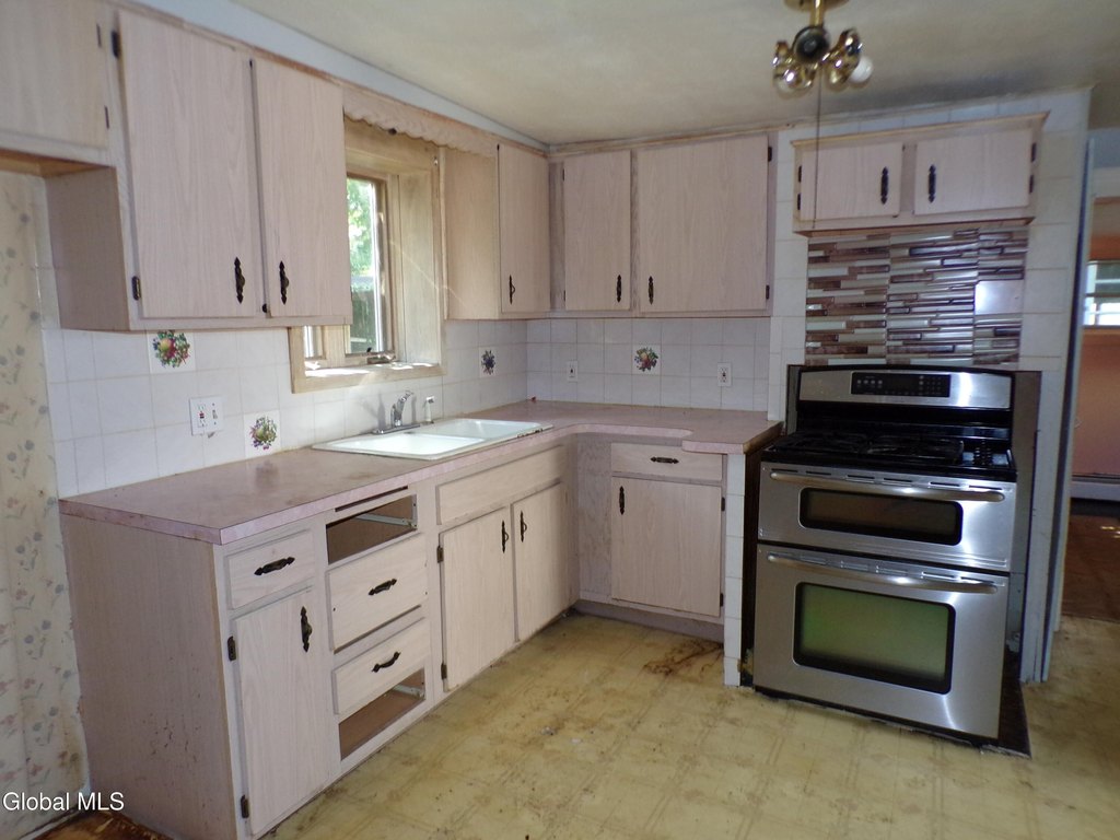 Picture 8