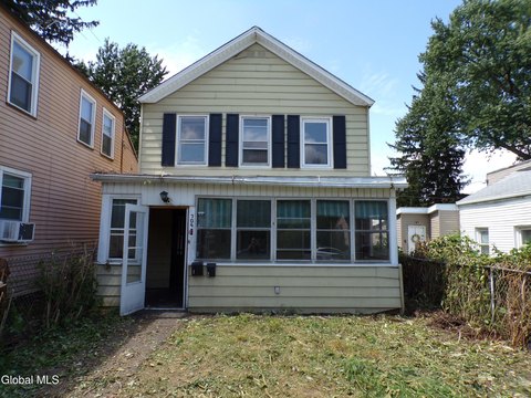 Duplex with Porch