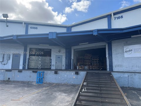 Industrial Warehouse Sublease