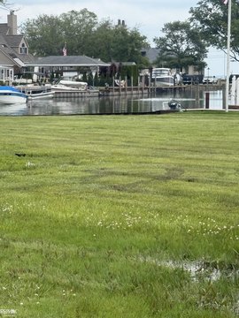 LAND - Chesterfield Twp, MI