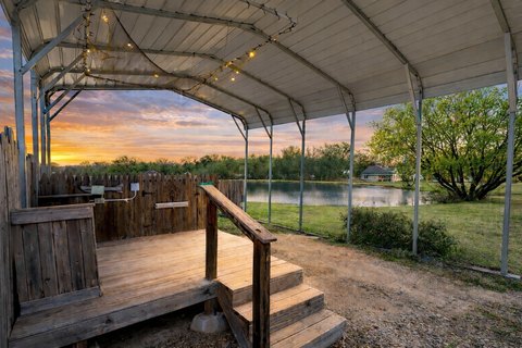 Waterfront Corner Recreational Lot