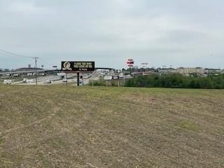 Waco Land with Highway Frontage
