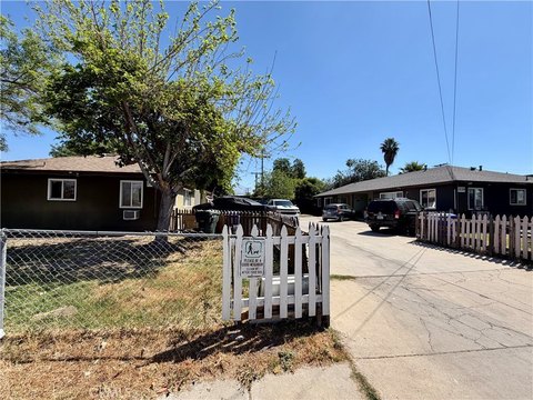 Residential Income Quadplex