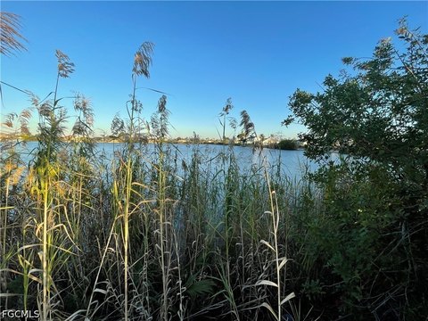 LAND - Cape Coral, FL