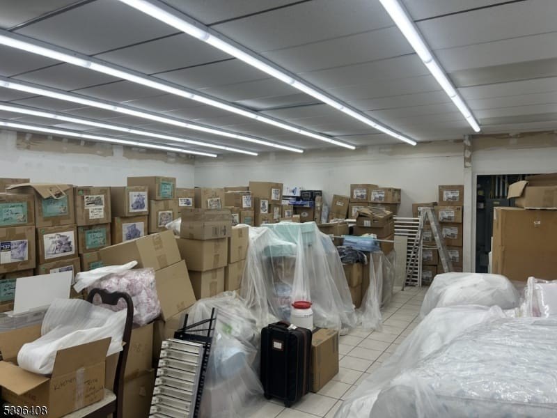 Retail Storefront in Krauszer Building