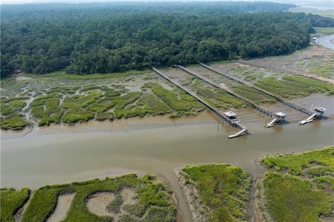 22 Acres Riverfront Land