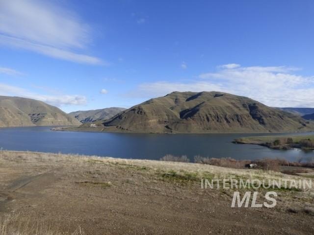 Clarkston Land with River Views