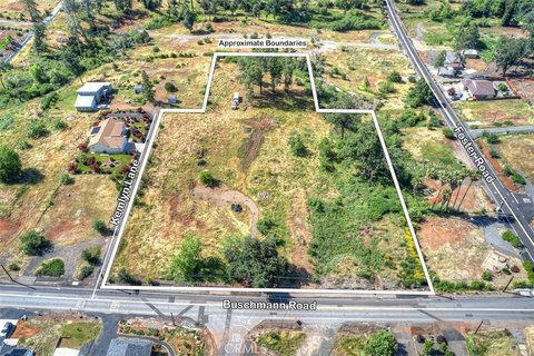 Expansive Vacant Land in Paradise