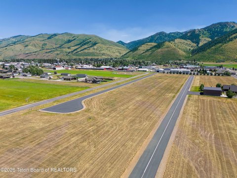 LAND - Afton, WY
