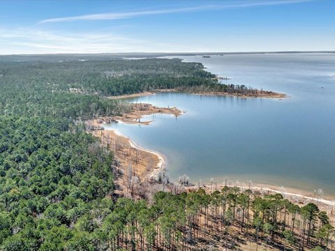 Lakefront Mixed-Use Development Opportunity