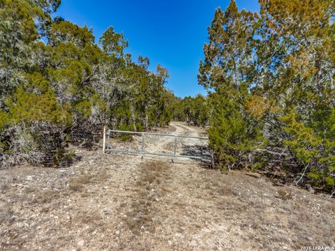 8.5 Acres in Pipe Creek