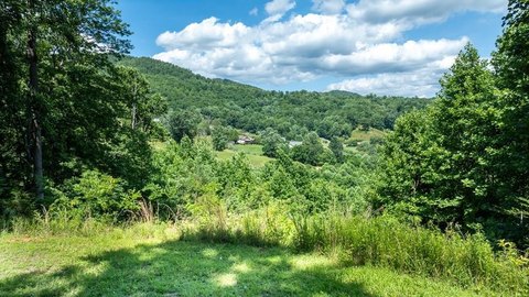 LAND - Franklin, NC
