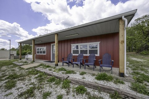 Turnkey Restaurant in Thriving Community