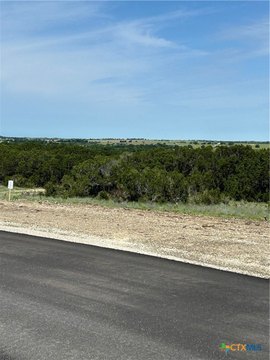 Land in Gatesville, Texas