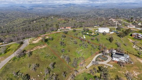 Residential Land in Yosemite Lakes
