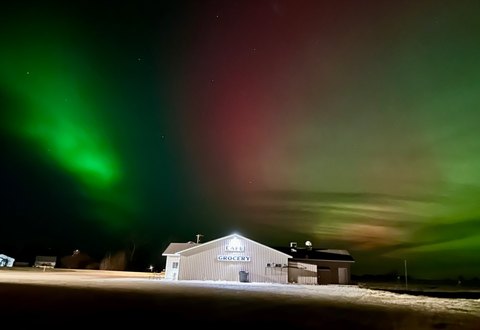 Leola Commercial Building with Established Business