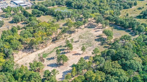 Land, Mineola, TX