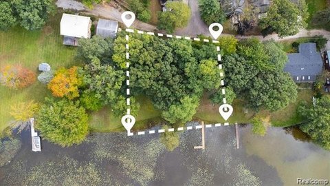 Lakefront Land in Pinckney Village