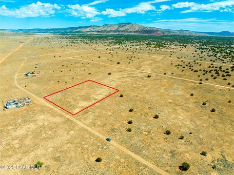 Seligman, AZ Land Available