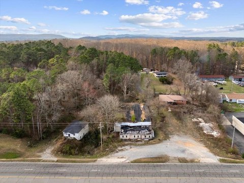 Commercial Land on E. Walnut