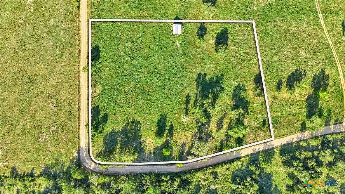Hallettsville Land with Utilities