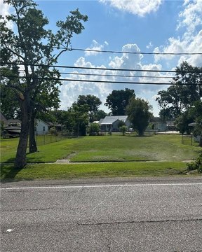 Land, Harahan, LA