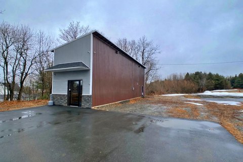 COMMERCIAL - Ashland, ME