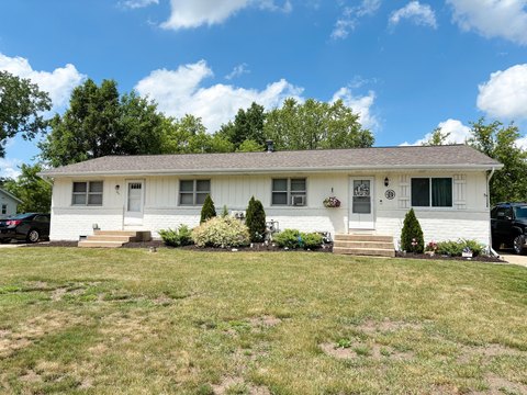Well-Maintained Side-by-Side Duplex