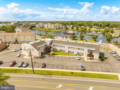 Renovated Office Condo in Salisbury