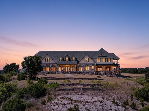 Ranch With Guest House