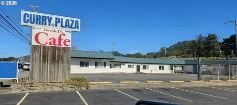 Breakfast Restaurant and Six-Unit Property