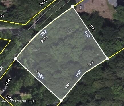 Spacious Double Lot Opportunity
