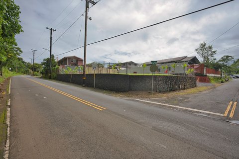 LAND - Hilo, HI