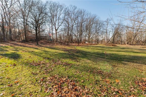 LAND - Emmaus Boro, PA