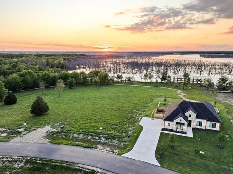 Lakefront Homesite in Gated Community