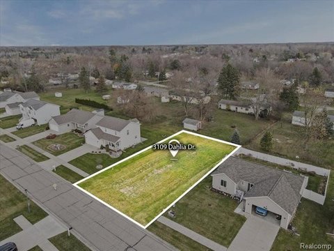 Residential Land in Burton, MI