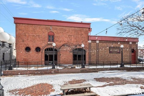 Historic Springfield Commercial Building For Sale