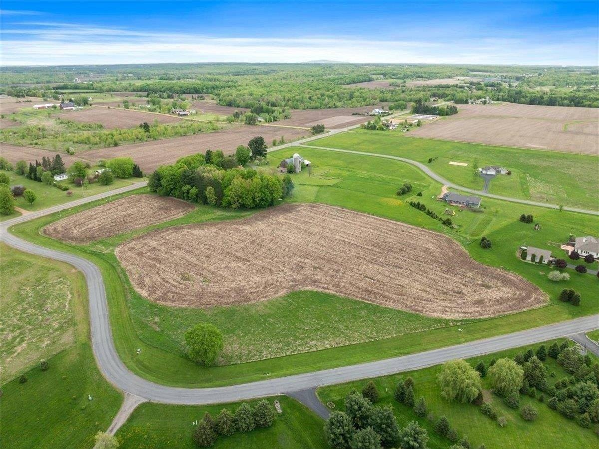 Buildable Lot in Baywood Shores