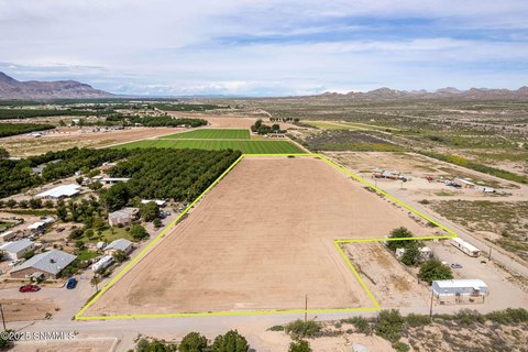 8.6 Acres in North Valley